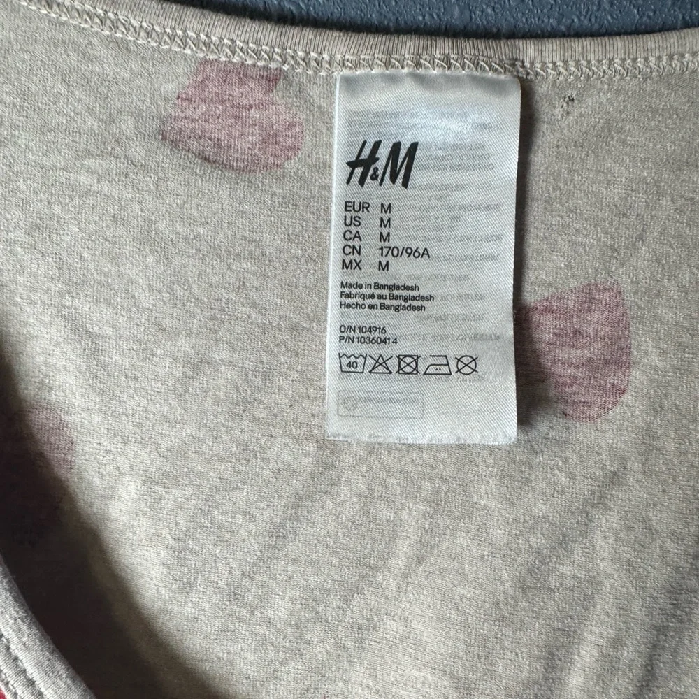 H&M - Picture 3 of 3